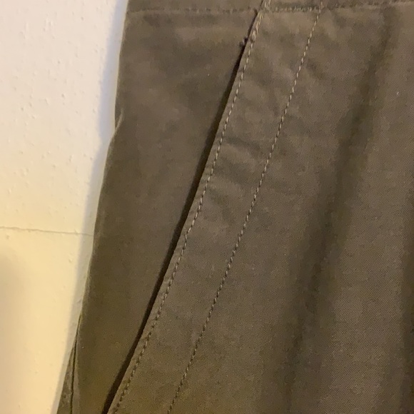 emergency exit cargo shorts size 34” - Picture 4 of 8